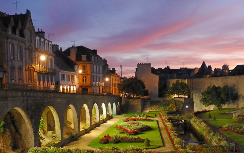 x-les-jardins-des-remparts-de-vannes-crtb